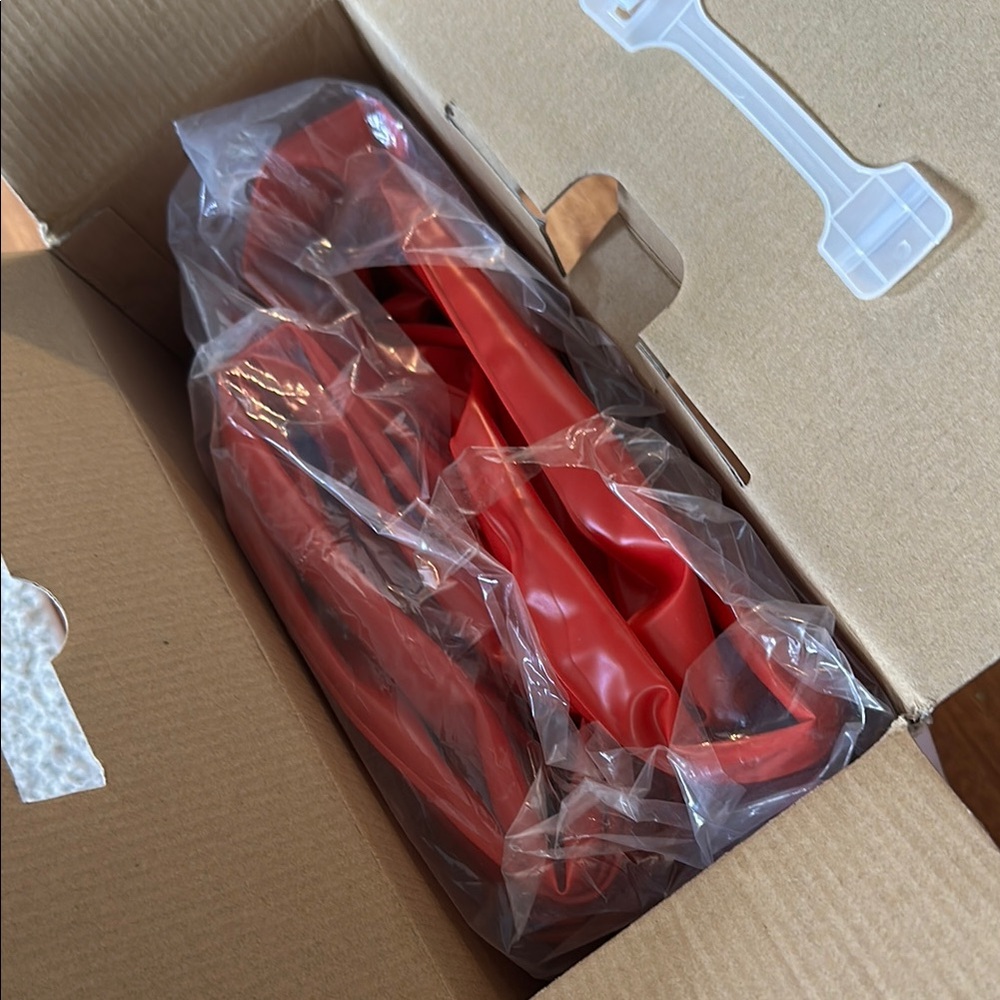 FUNBOY Classic Red Lip Float Raft - Picture 6 of 6